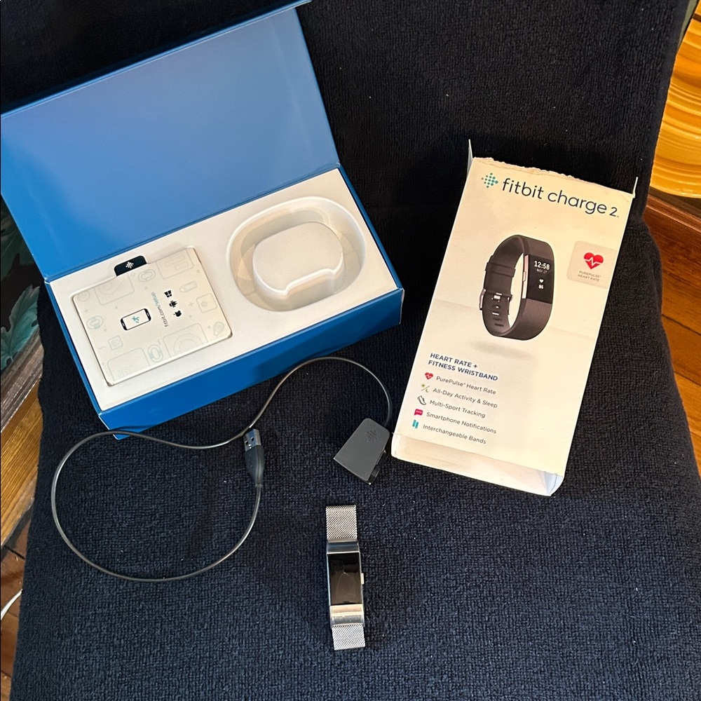 Fitbit Charge 2 2016 with Stainless Steel Magnetic Wristband